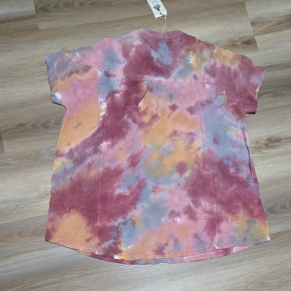 Easel Tie-Dye Women's Tunic Top - Picture 2 of 10